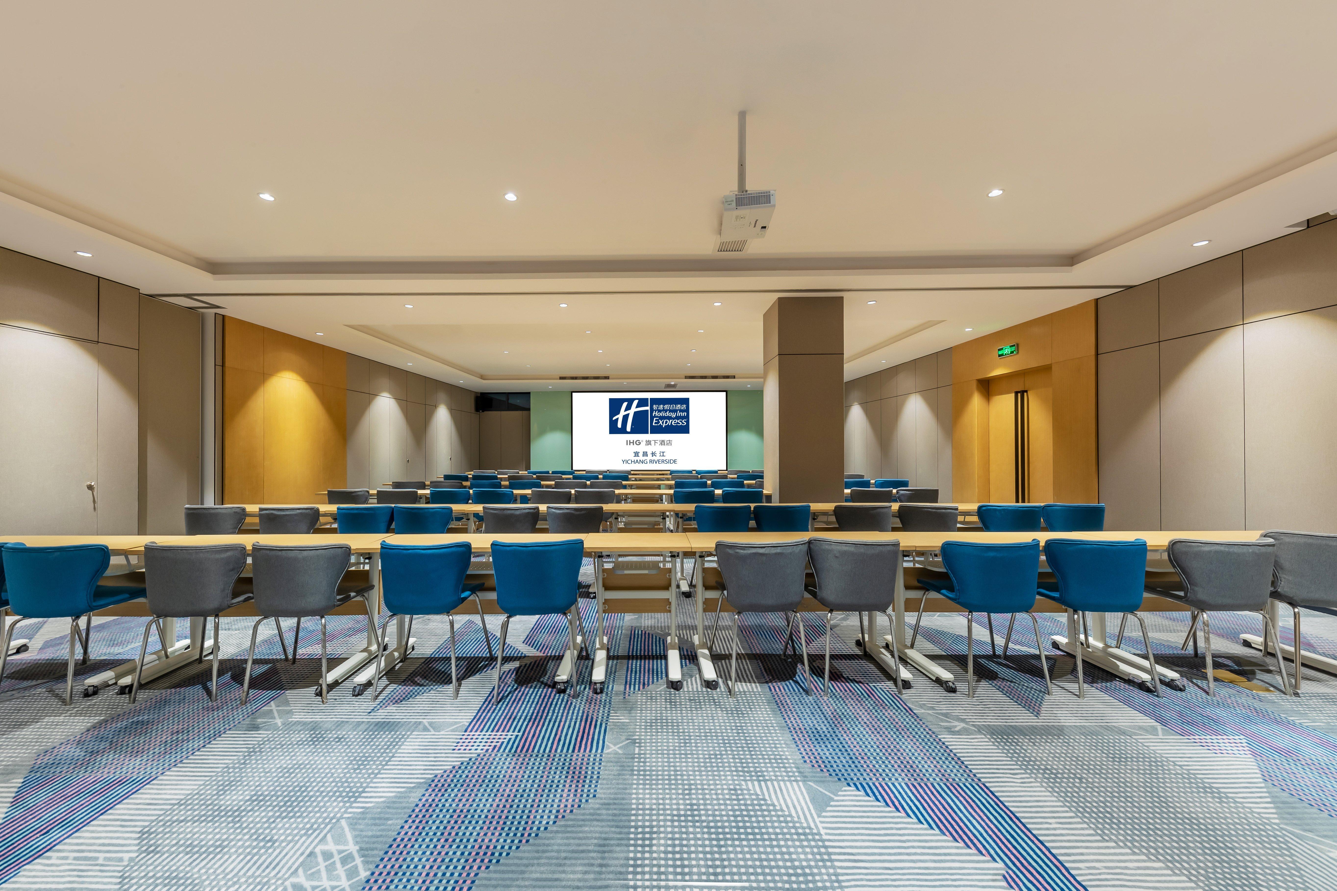 Holiday Inn Express Yichang Riverside By Ihg Exteriér fotografie